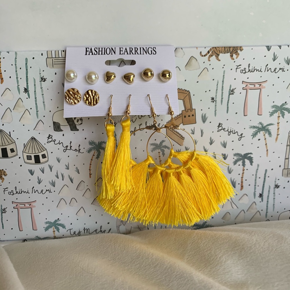 3/$25 🐥🌼Set of 6 fashion earrings 🌼🐥